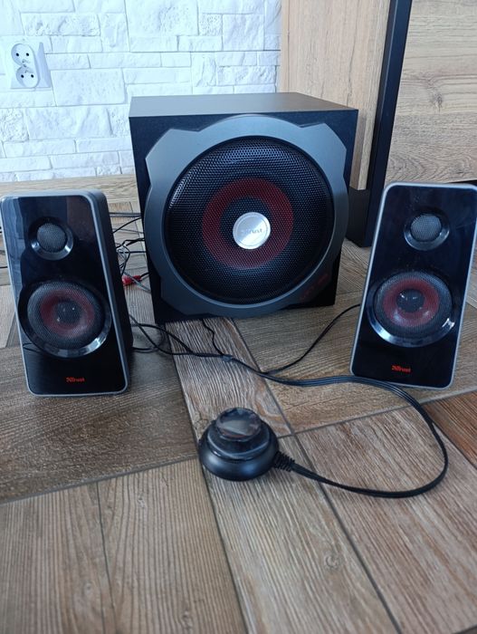 Głośniki i subwoofer Trust nagłośnienie kolumny