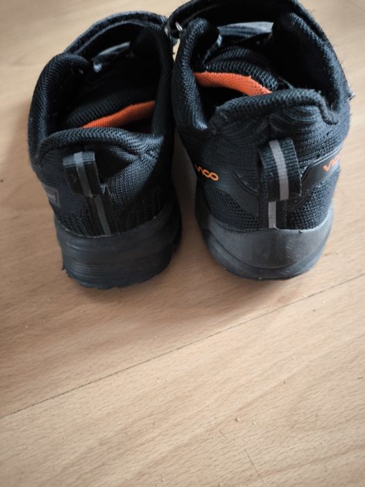 Buty dla chłopca 33