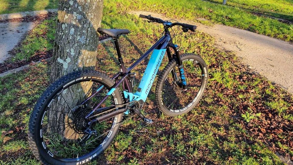 E-Bike - Mondraker Dusk R, modelo 2023