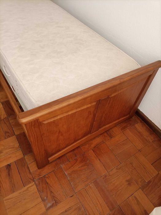 Cama de solteiro