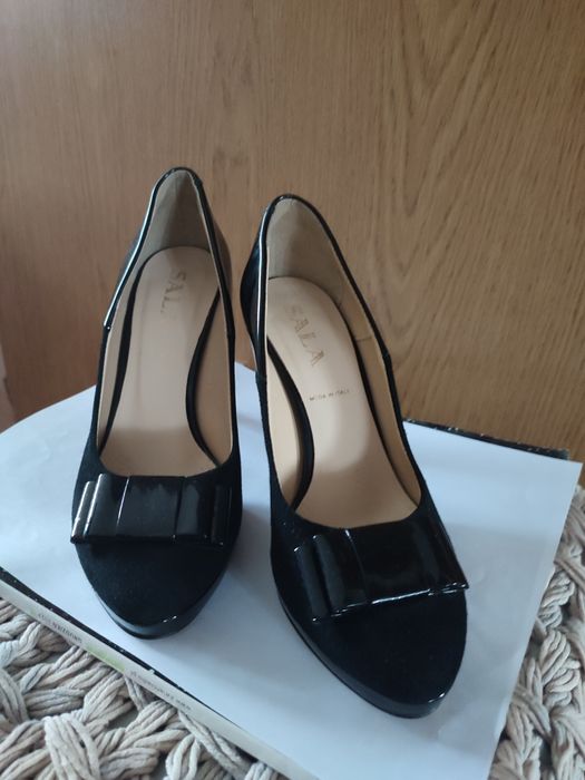 Czarne szpilki, rozmiar 36 SALA