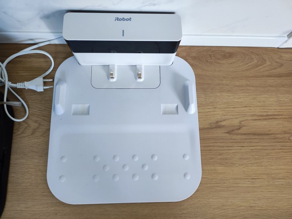 Home base Braava jet M6 + acessórios