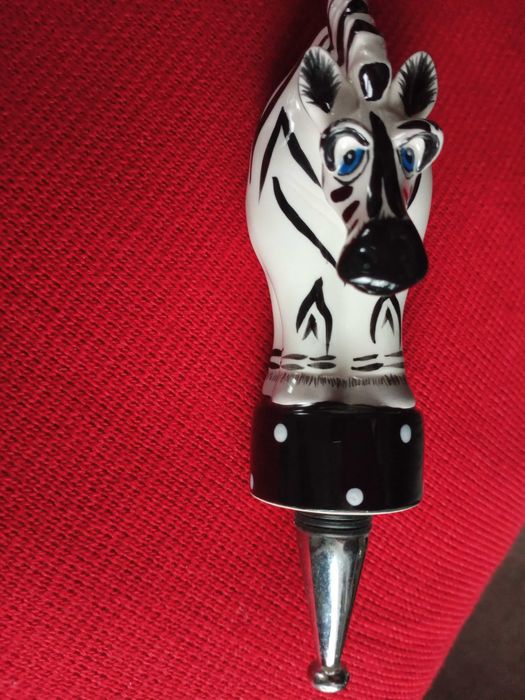 porcelanowa zatyczka do wina