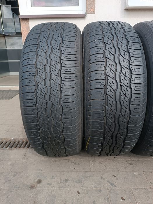 235/55R18 Bridgestone Dueler H/T 687
