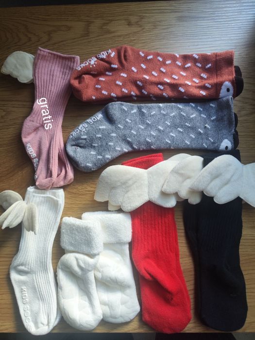 Zestaw 6 szt skarpetek podkolanówek 14-16 około 10 cm 3-6 miesiecy rozmiar 68