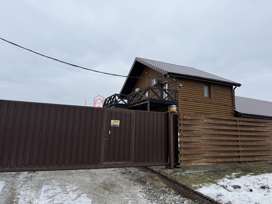 Продажа кінний двір Новоолександрівка комерція