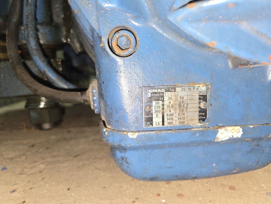 Suwnica wciągnik DEMAG 2T