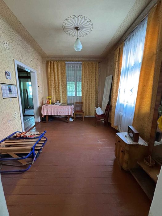 Продається половина будинку, р-н Нової Волощі, у м. Дрогобич!