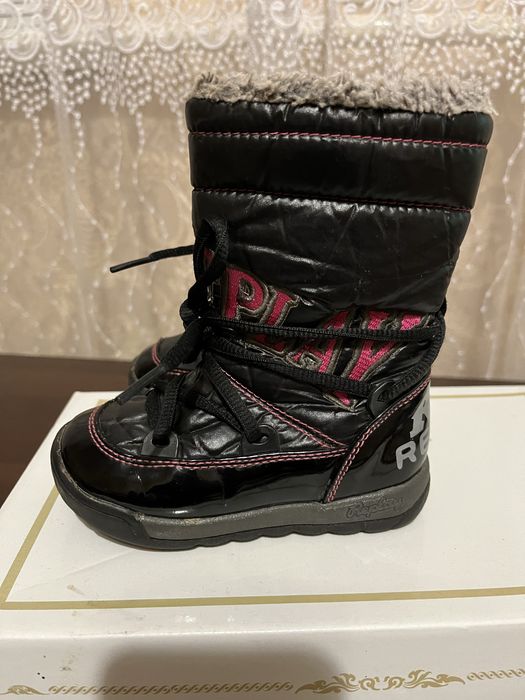 Зимові чобітки для дівчинки від Replay