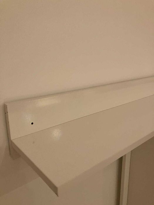 estantes branco brilhante novas