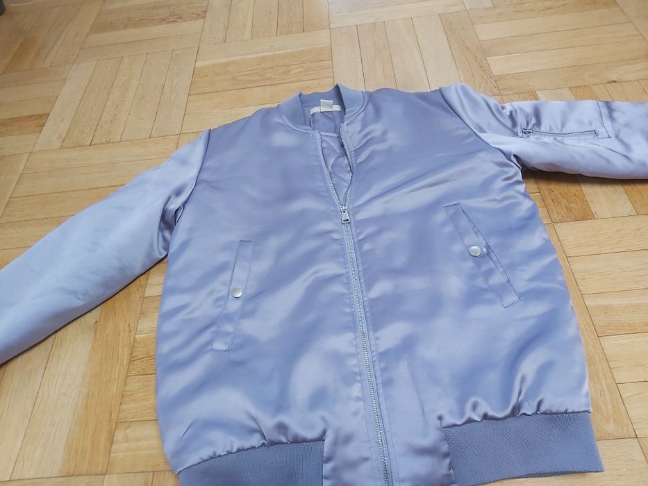 Kurtka damska bomberka