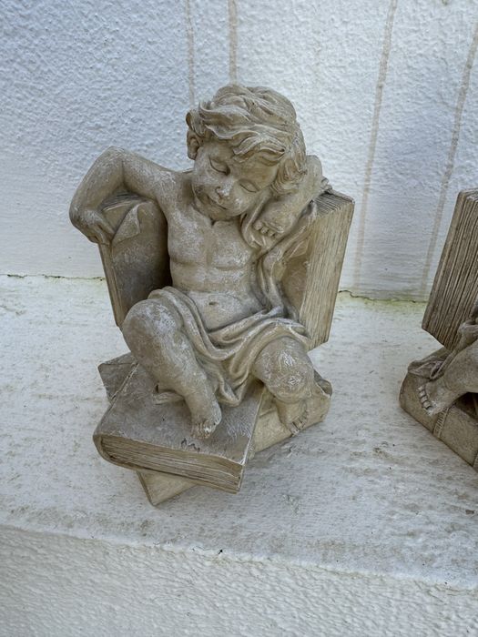 Conjunto de 2 imagens/estatuetas