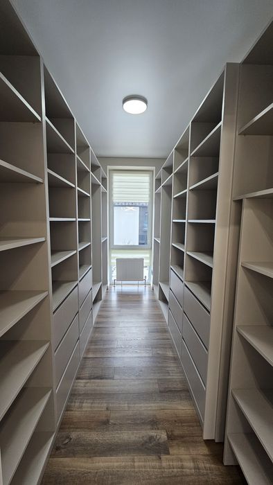 Продається будинок з ремонтом Крихівці