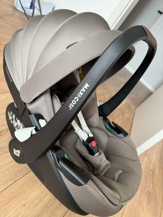 Fotelik Maxi Cosi Pebble 360 pro2 - baza obrotowa family fix 360
