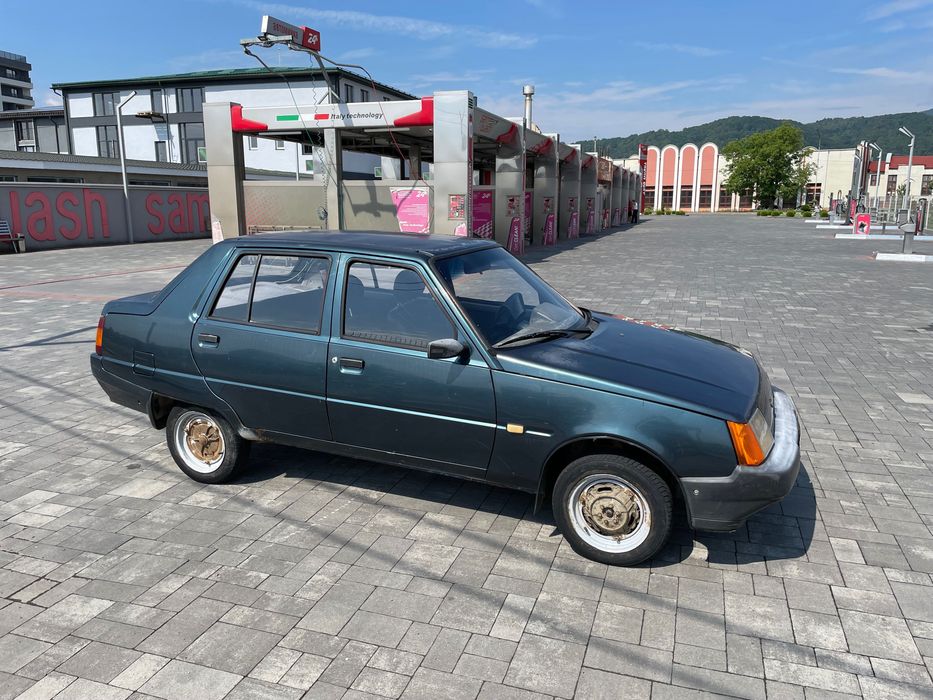 Славута 2005 рік 1.2 карбюратор