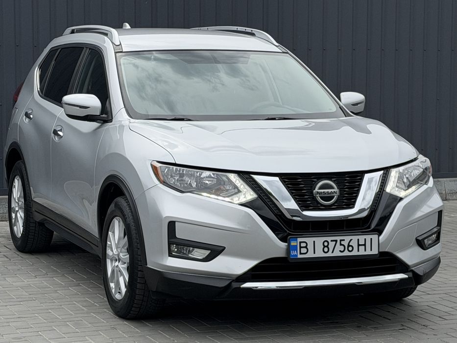 Nissan Rogue SV 2017 рік