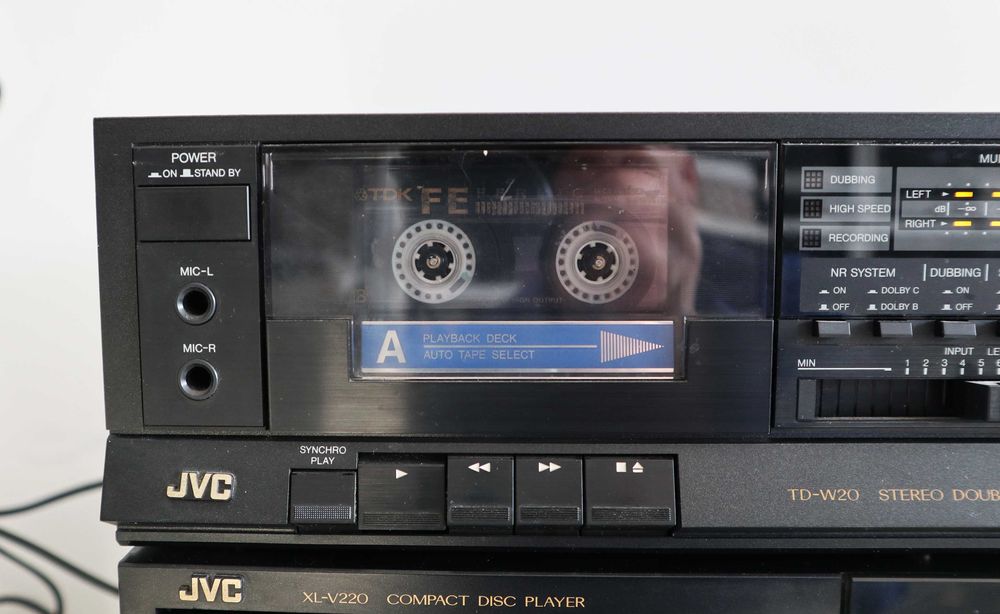 Стойка проигрыватель СД JVC XL-V220 и кассетная дека JVC TD-W20 Япония