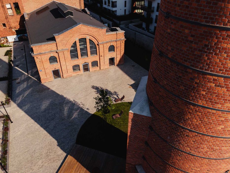 Odrestaurowany budynek w standardzie premium