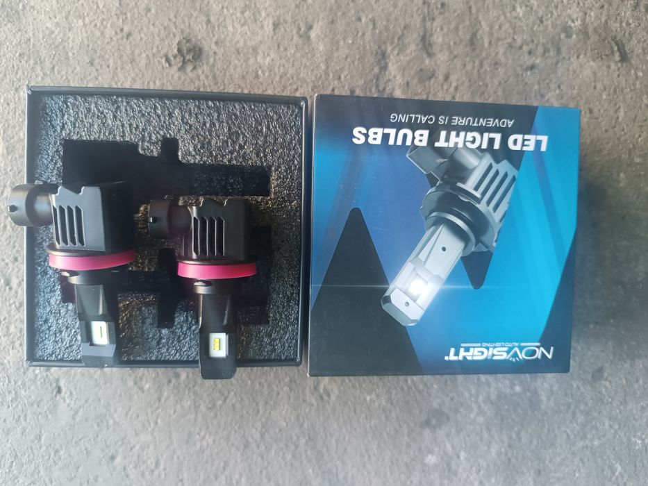 Продам лед лампи в туманки H8 H9 H11 H16