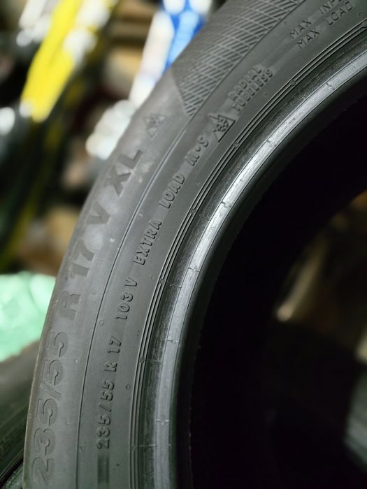 235/55/17 piękne firmowe zimówki opony zimowe continental xl 2szt. M+S