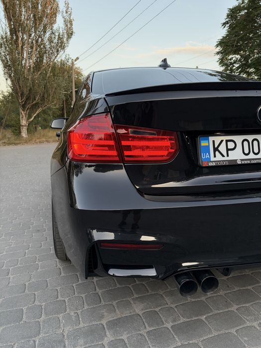 BMW F30 . 3 series