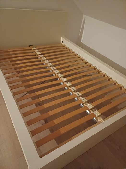 Łóżko Ikea MALM 140x200