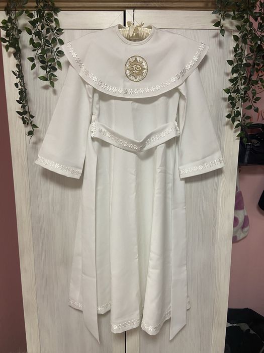 Przepiękna Alba Komunijna