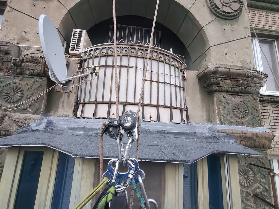 Любые кровельные работы. Ремонт монтаж кровли. Крыши лоджий балконов