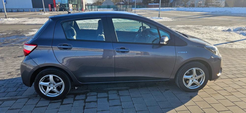 Toyota Yaris Toyota Yaris III Lift HYBRID