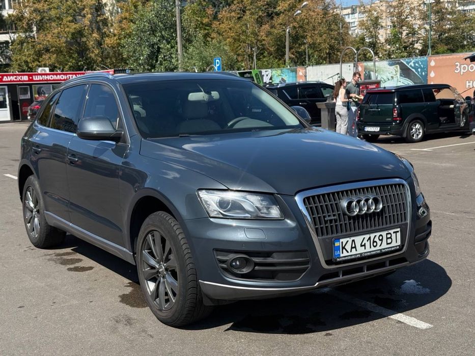 Audi Q5 Typ 8R 2010