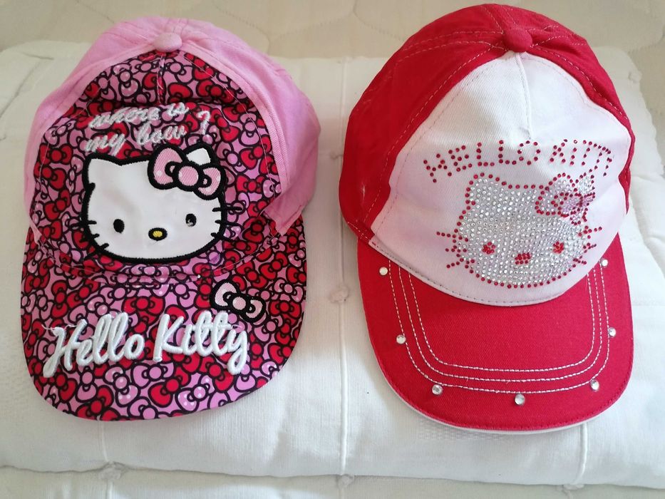 Hello Kitty - BONÉS  Muito Bom estado. Como novos.