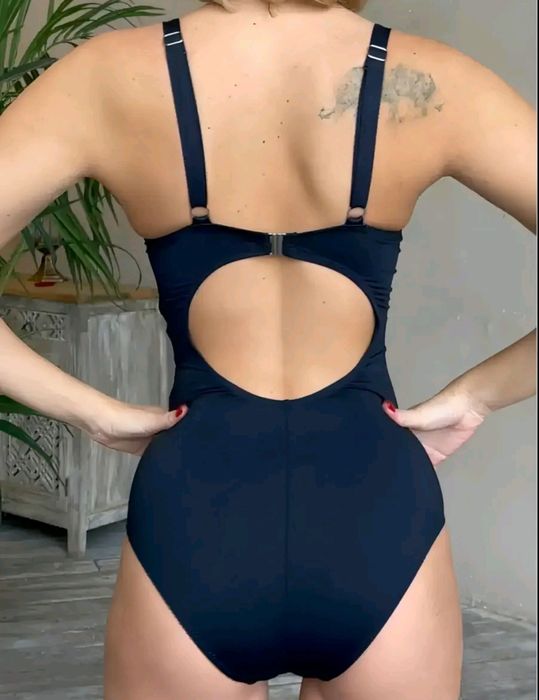 Суцільний купальник, купальник ОЛХ, купальник з коригуючи ефектом .