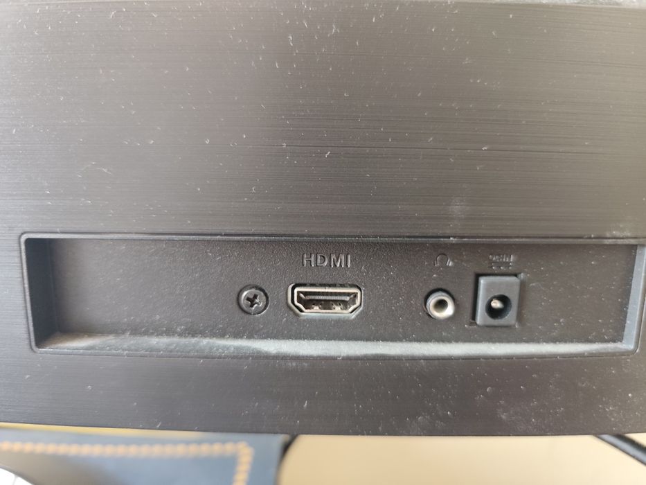 Monitor 23,8" - bom estado