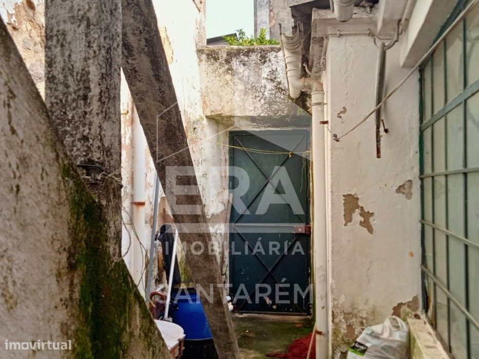 Moradia T2 no centro de Santarém