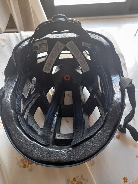 Capacete de btt novo