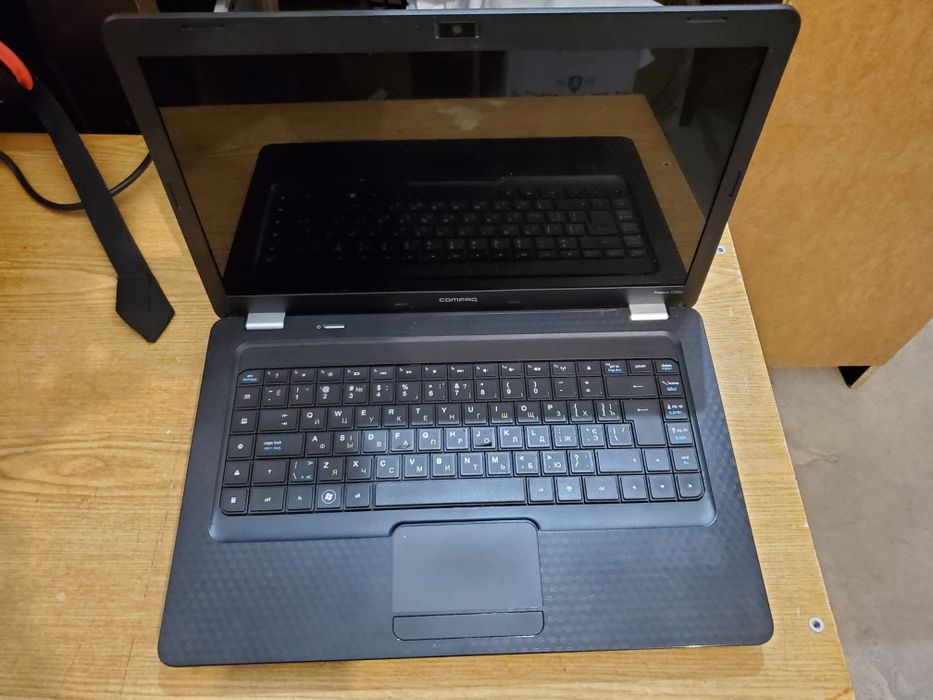 Ноутбук hp cq56-104ca hdd100gb ddr3 2gb