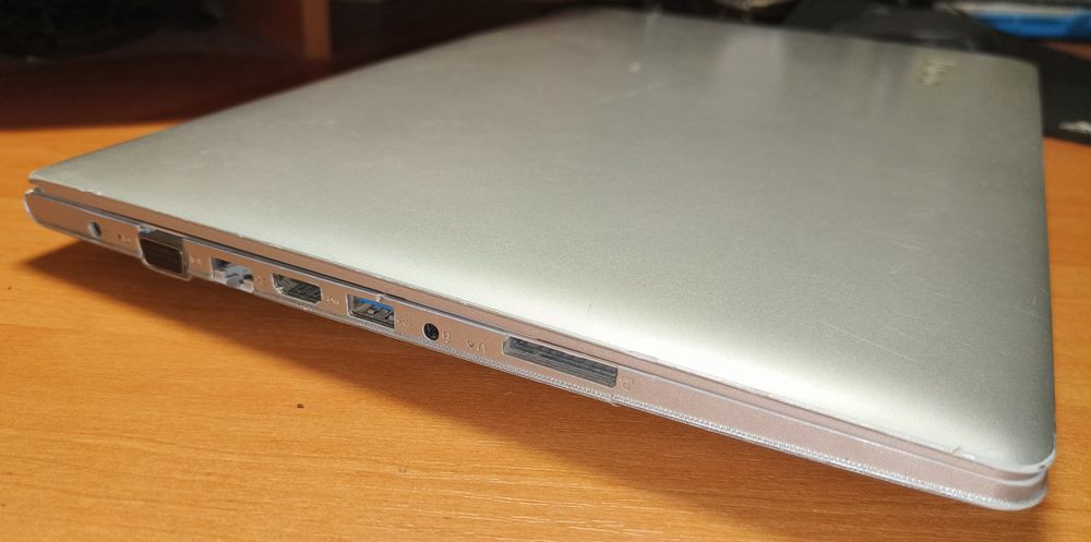 Отличный ноутбук Lenovo i5(7gen),8Озу,Ссд256,акб2часа