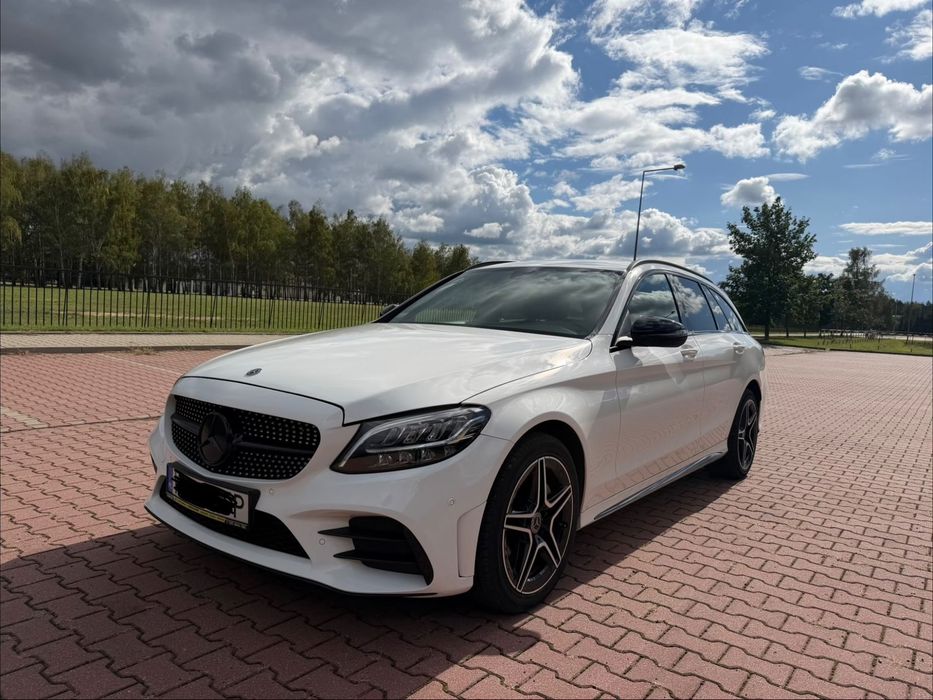Mercedes-Benz Klasa C super przebieg AMG 4x4 bogata wersja