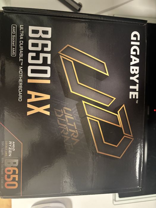 Gigabyte B650I AX WiFi Mini-ITX