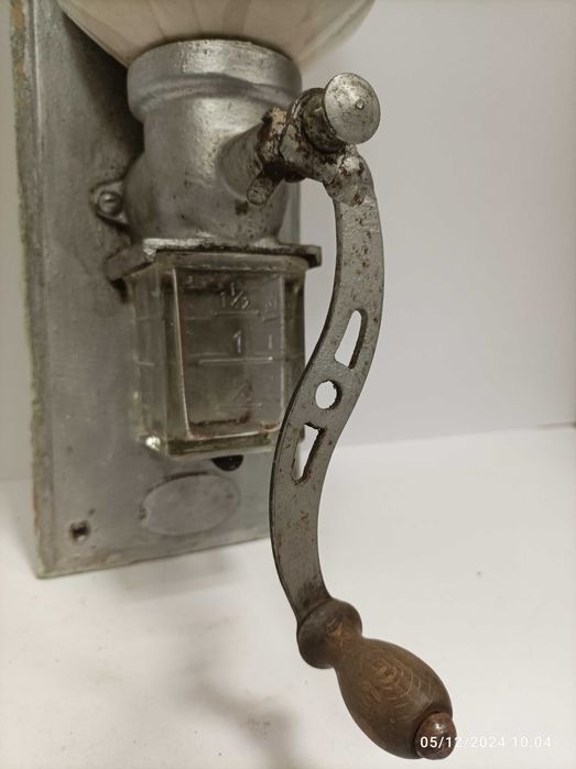 Moinho de café antigo