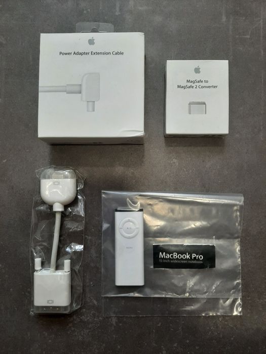 Material Apple MacBook NOVO