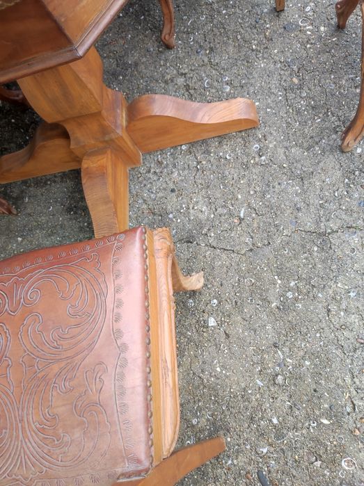 Mesa Castanho Maciço