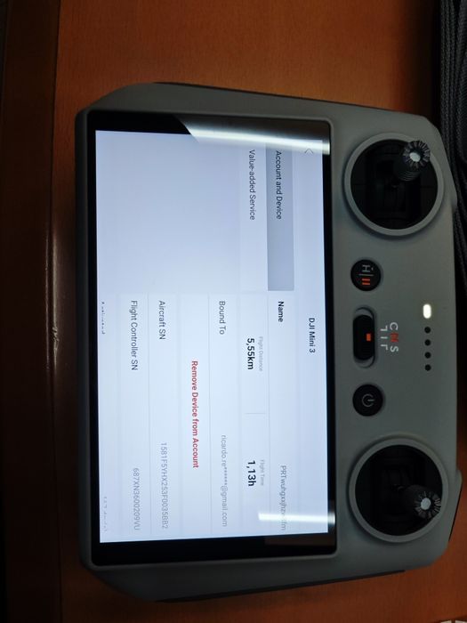 DJI Mini 3 com 3 baterias, RC e Mala de transporte