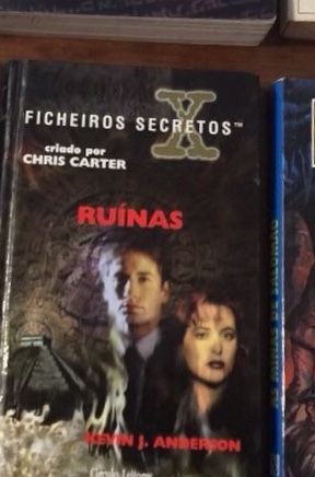 Livro: Ficheiros Secretos