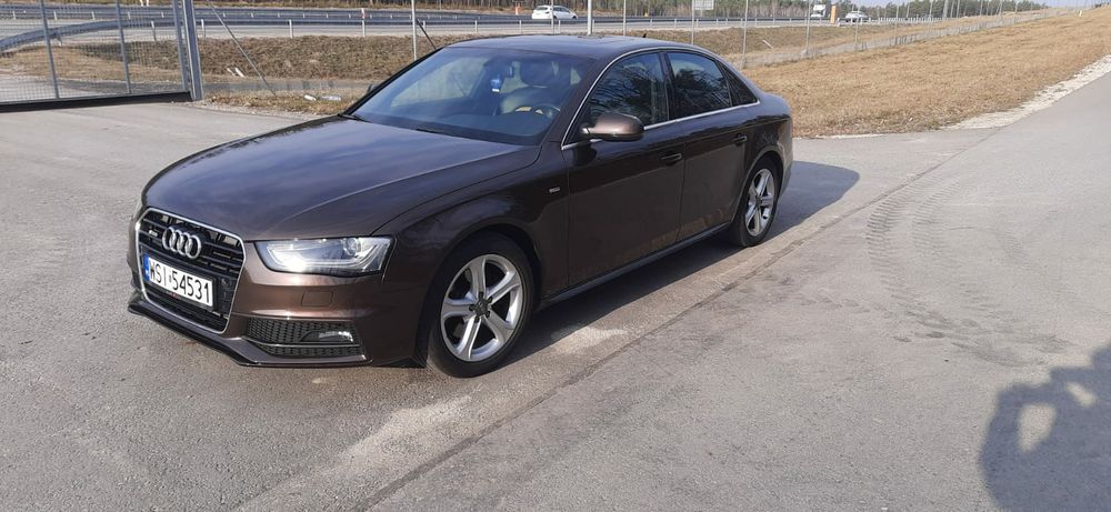 Audi A4B8 lift S-Line 2.0 TDI 150 KM automat, szyberdach