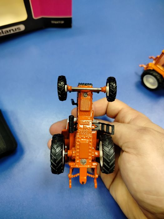 Трактор МТз 82 агат моссар СССР модель 1:43