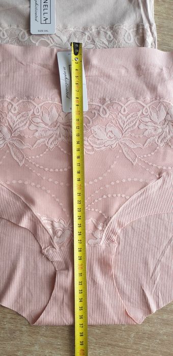 3x figi damskie wysokie 3XL Finella