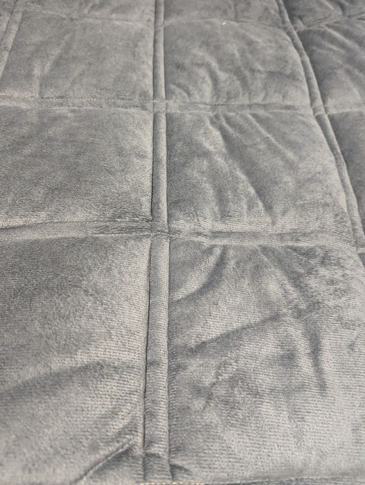 Capa acolchoada para cabeceira de cama – cinzento fumado (180 cm)
