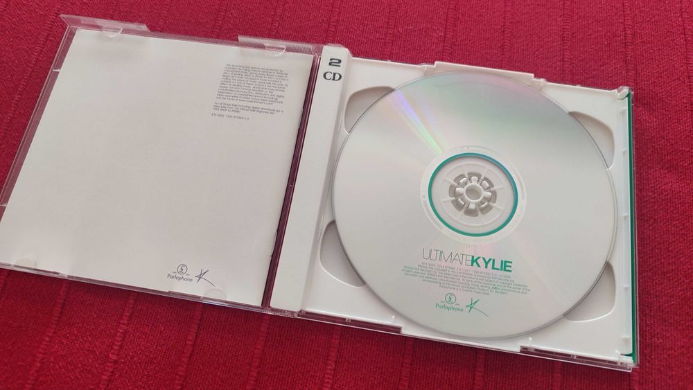 Kylie Minogue • Ultimate Kylie (duplo CD)