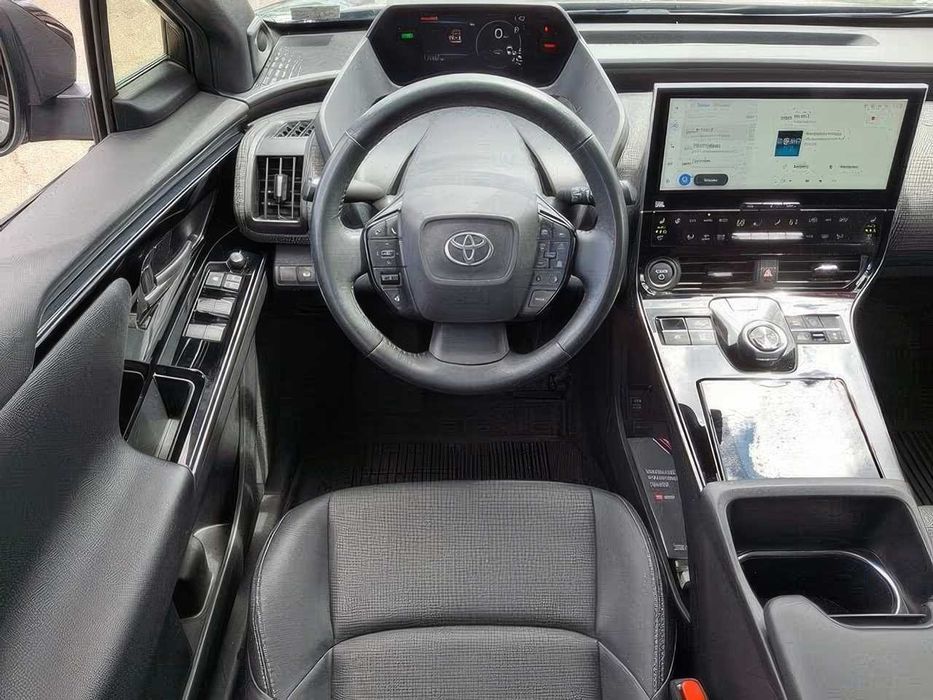 Toyota Bz4X Limited      2024